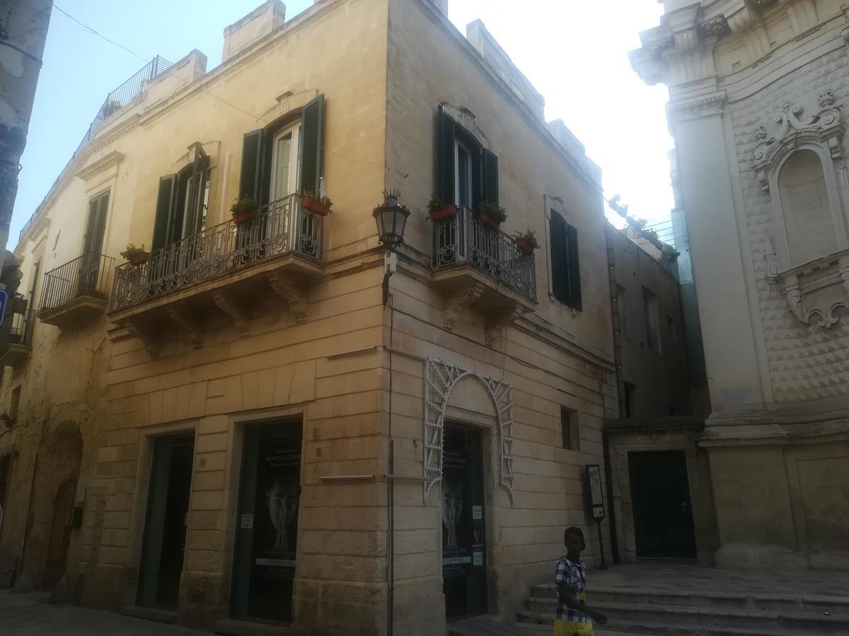 Dimora Dell'Artista Bed & Breakfast Lecce Eksteriør bilde