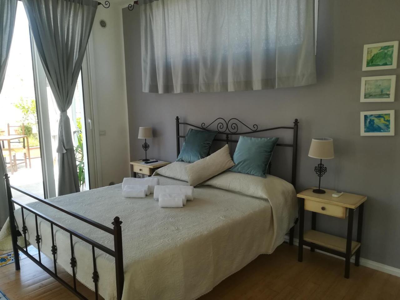 Dimora Dell'Artista Bed & Breakfast Lecce Eksteriør bilde