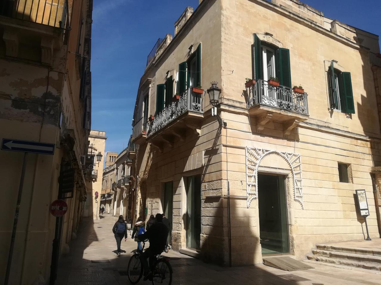 Dimora Dell'Artista Bed & Breakfast Lecce Eksteriør bilde